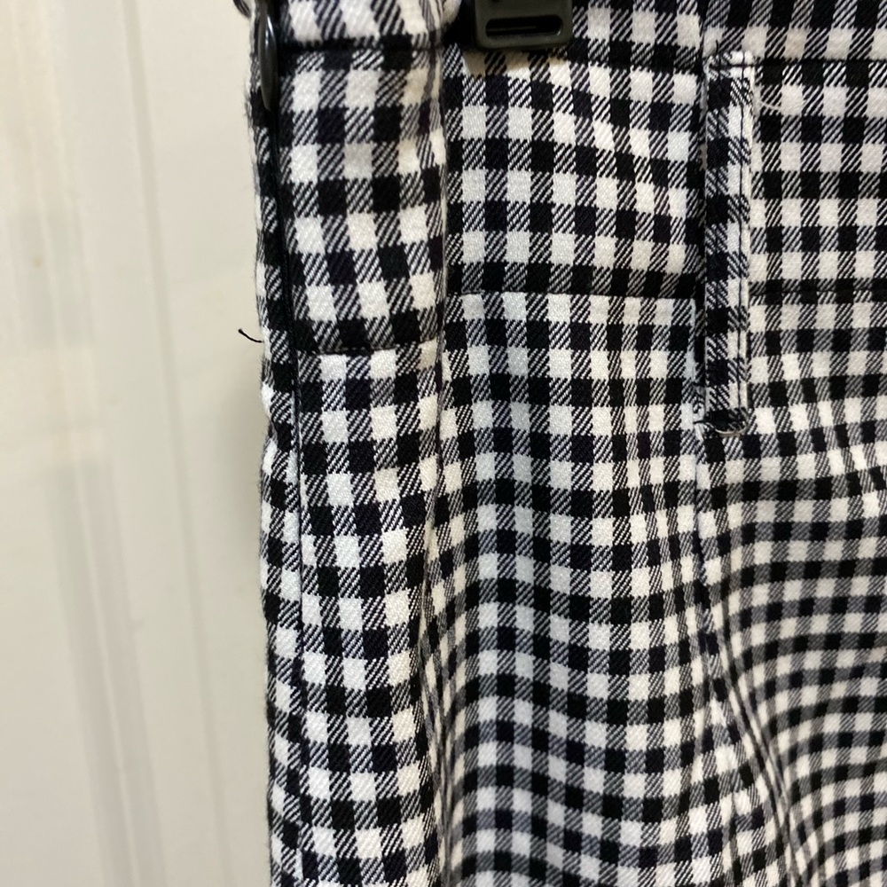 NWT LF mini skirt - Picture 6 of 8